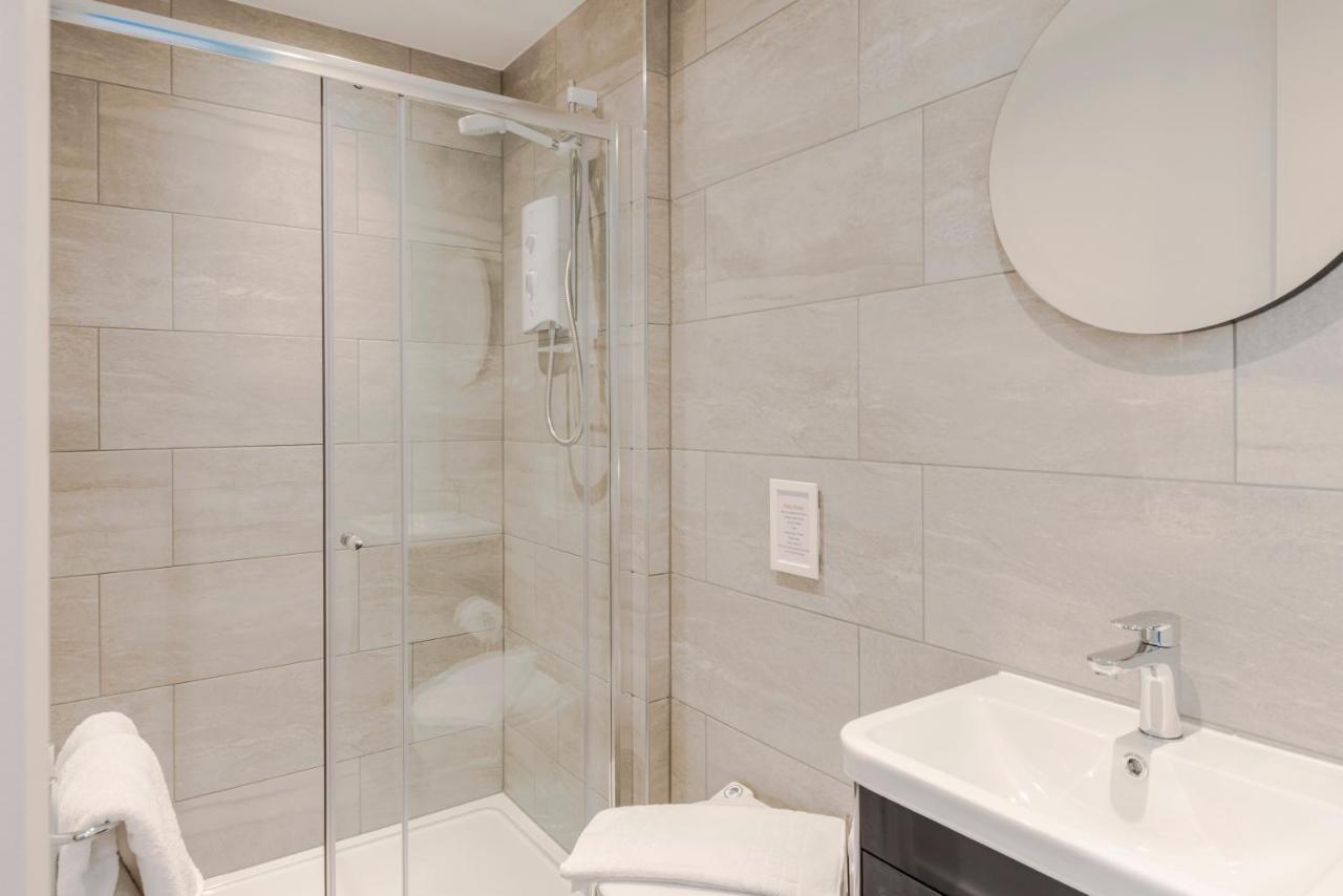 בריסטול 4 Berkeley Square I Your Apartment מראה חיצוני תמונה