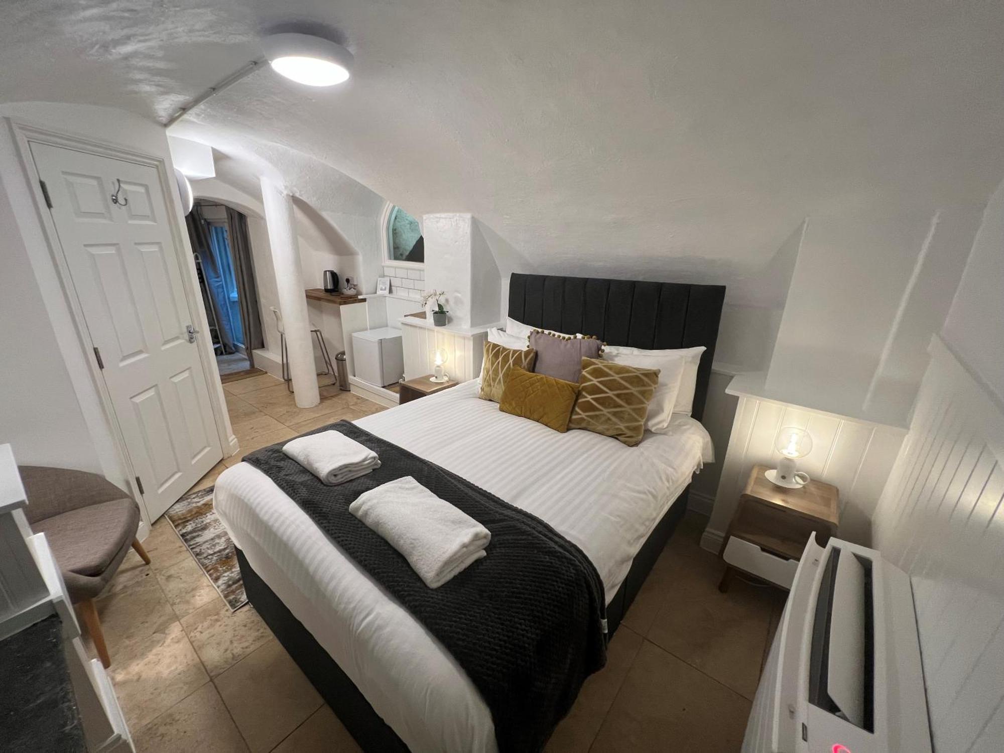 בריסטול 4 Berkeley Square I Your Apartment חדר תמונה